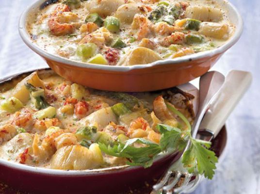 Gratin d’écrevisses et Saint-Jacques aux asperges