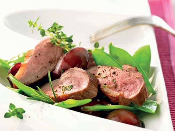 Magret de canard aux pois gourmands